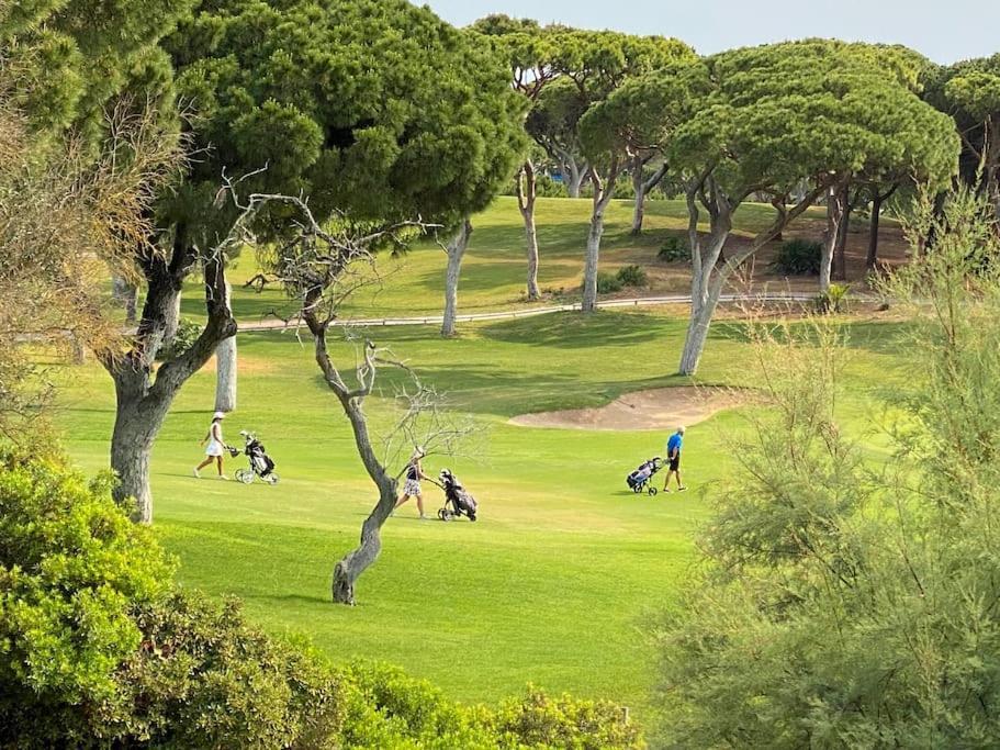 Sunny Villa With Golf Front View Vilamoura Exterior photo